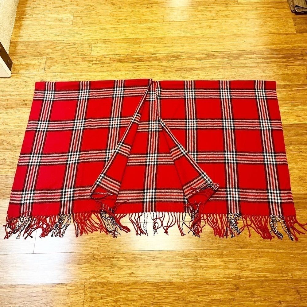 Oleg Cassini O.C. red white & black plaid long wrap blanket scarf w fringe 66"